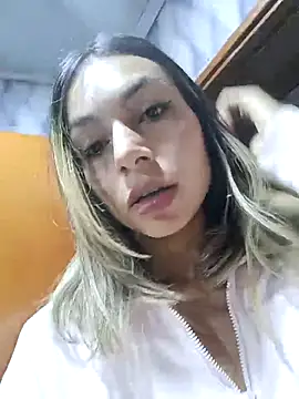 Karolgood3 webcam