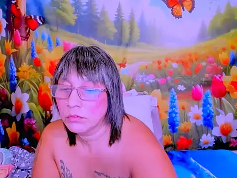 indianroxy webcam