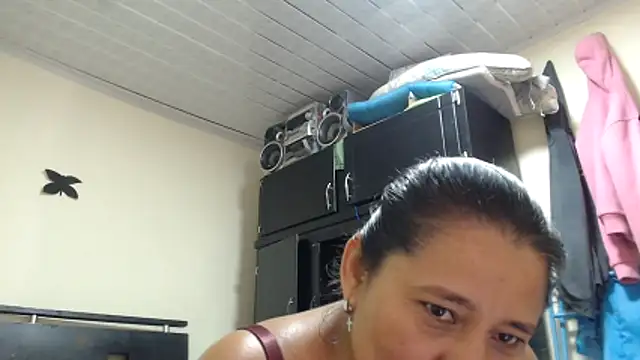 adrixxx38 webcam