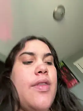 Islandmamita webcam