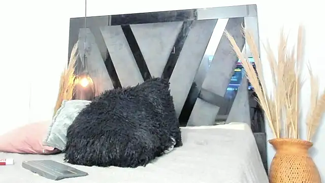 antonella_zapata webcam