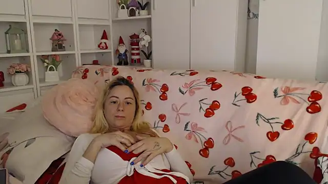 _karolynesyera_ webcam