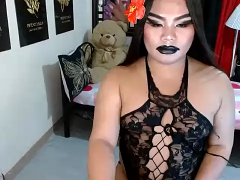 TSbrianaHugeCock webcam