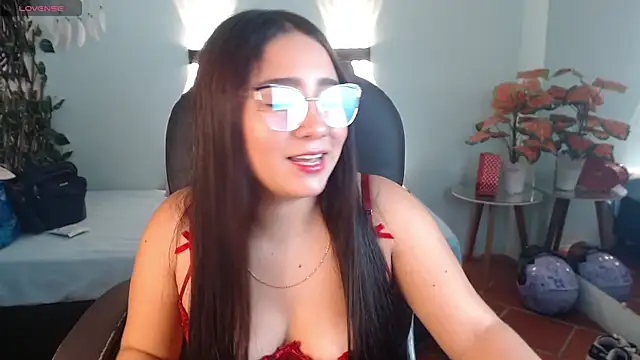 tinisweet webcam