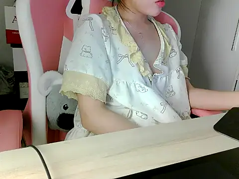 lucienguyen webcam