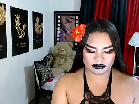 TSbrianaHugeCock webcam