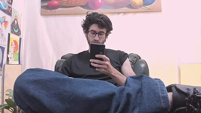 Loggan_donnelly webcam
