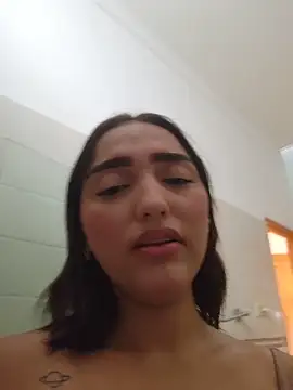 Mia_em webcam