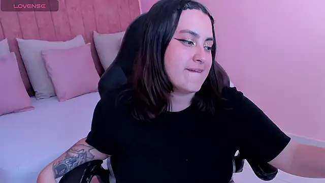 lilaa_sky webcam