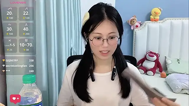 Luna-666 webcam