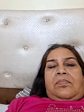 Shalini3456