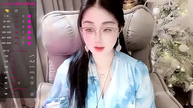 Monica-666888- webcam