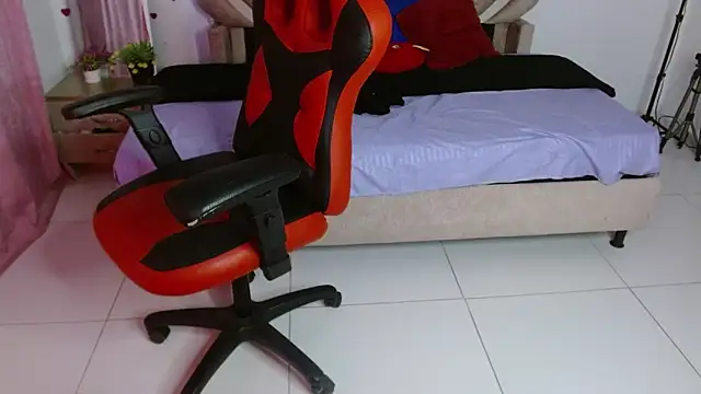 kael_fox webcam