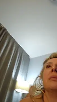 MariaRichi_ webcam