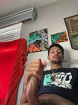 BigPrettyDick777 webcam