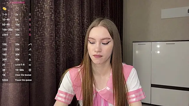 NuDonzze webcam