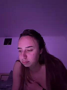 adellasweet webcam