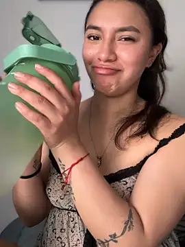 CocoaGigiMuse webcam
