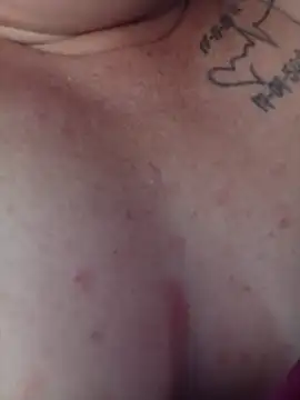 CheekySnowQueen_69 webcam