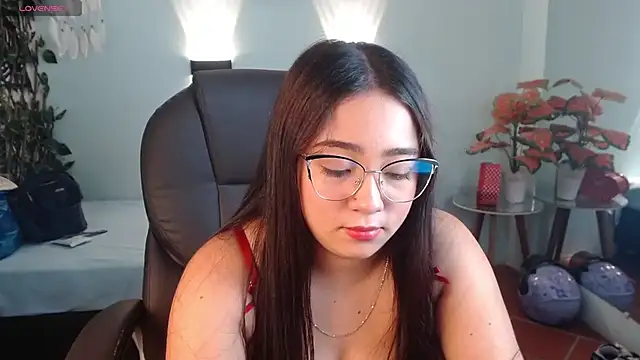 tinisweet webcam