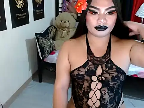 TSbrianaHugeCock webcam