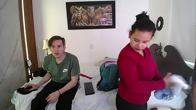 _Miaaleon webcam