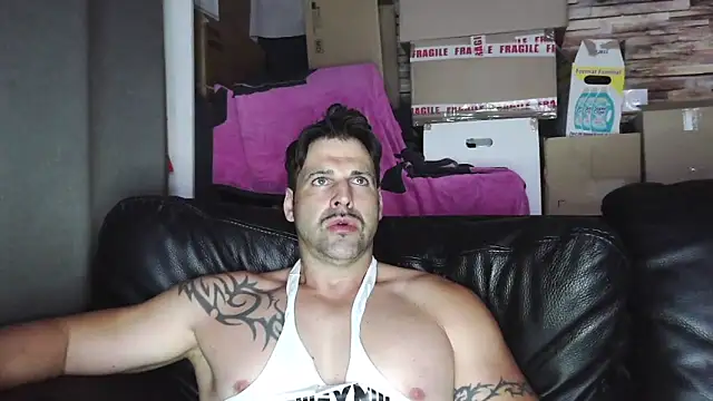 XxBigboybandxX webcam