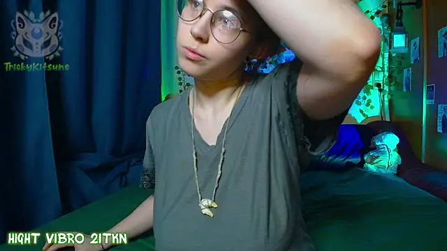 TrickyKitsune webcam