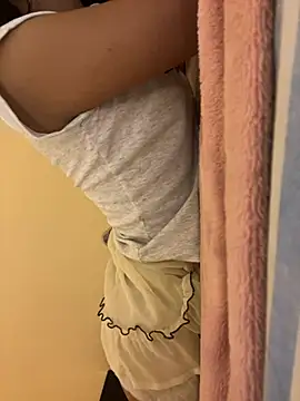 sexyhotveronica webcam