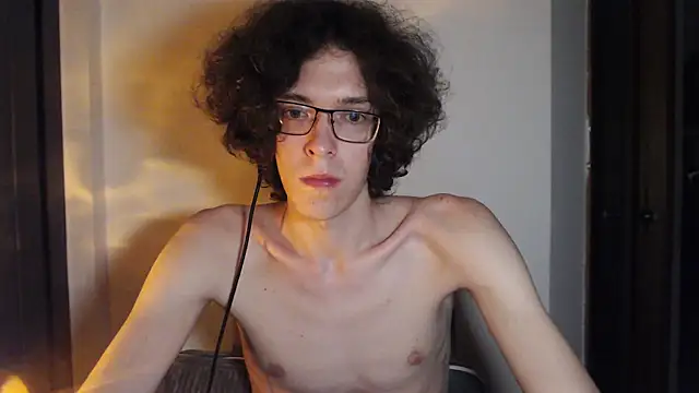 LovesomeCookie webcam