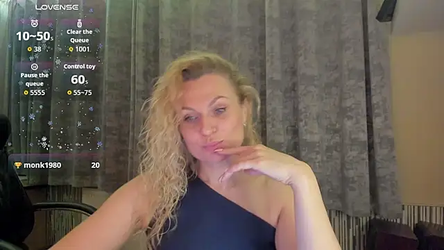 LanaLight_x webcam