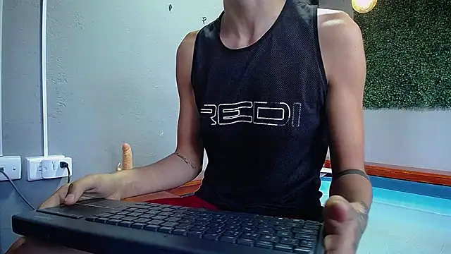 mathews_04 webcam