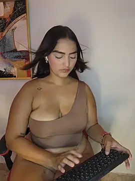 Mia_em webcam