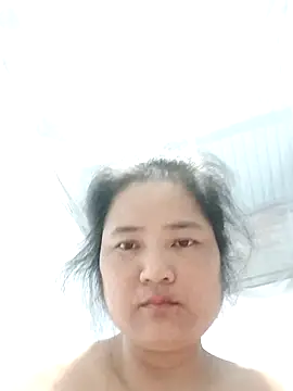 BigAss-69 webcam
