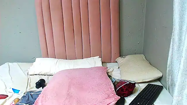 Chocolatemelons17 webcam