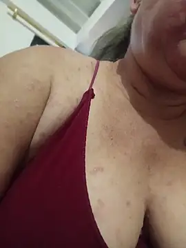 CheekySnowQueen_69 webcam