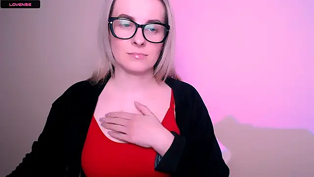 AnnePeach webcam
