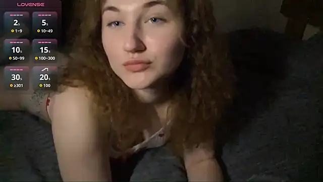 SophieNiktashu webcam