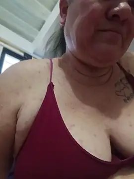 CheekySnowQueen_69