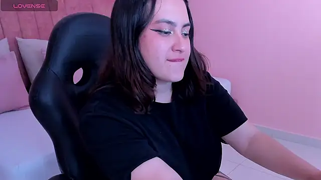 lilaa_sky webcam