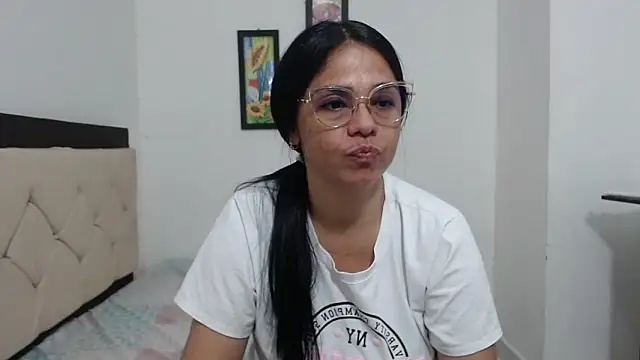 selena_ferri live sex cam