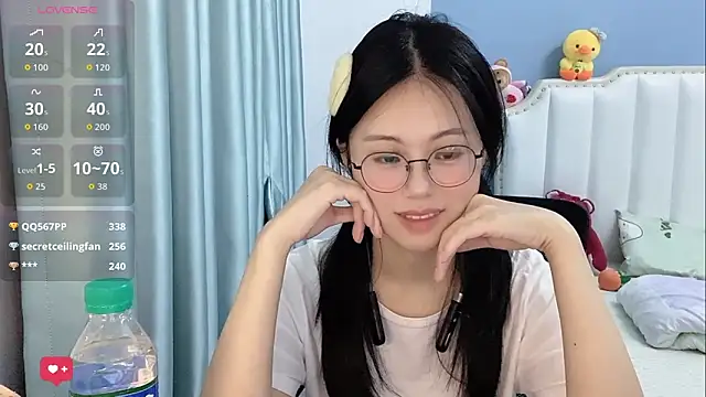 美女Luna-666在线直播