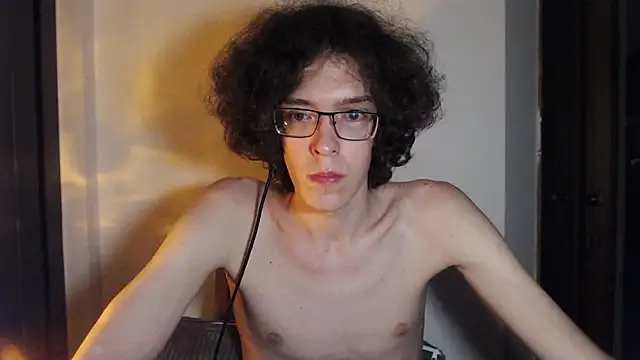 LovesomeCookie webcam