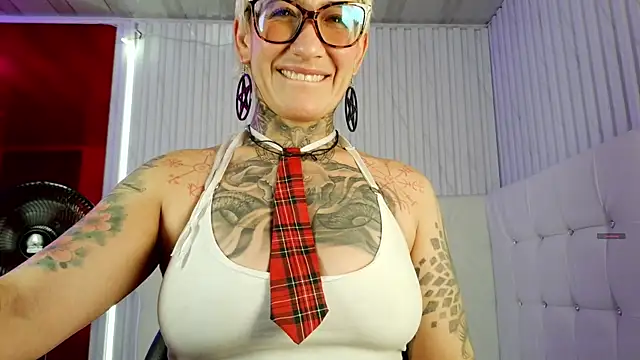 Everlyn_sexx webcam