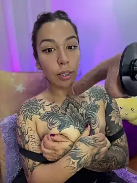_antonella_dreamss webcam