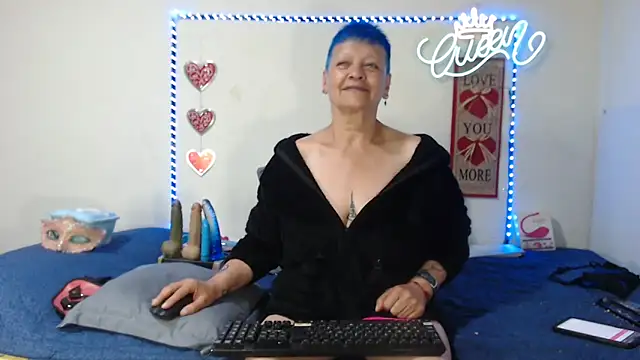 loquitaqueen011 webcam