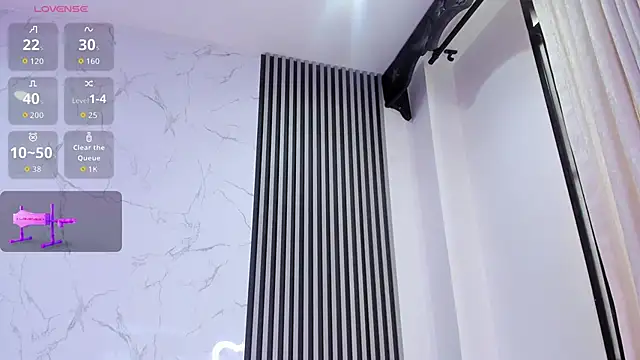 jackandrosse_ (F young) - show boobs 🥭🥭