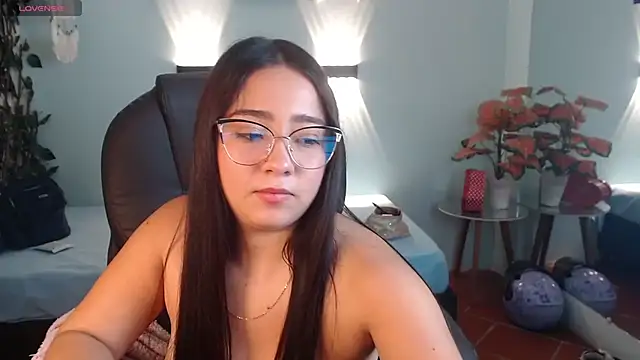 tinisweet webcam