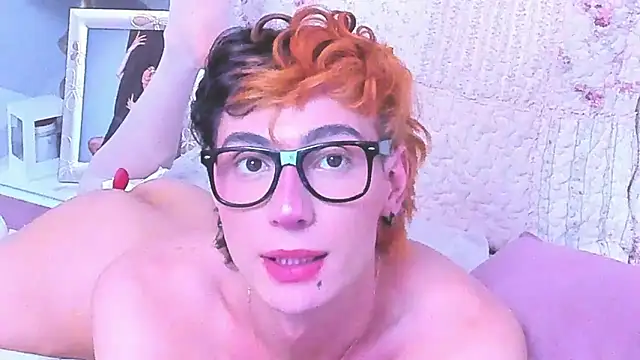KylieMonnett webcam