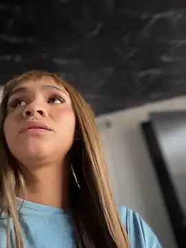 Isabella-Teen webcam